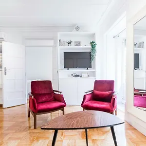 Your Place In Apartment