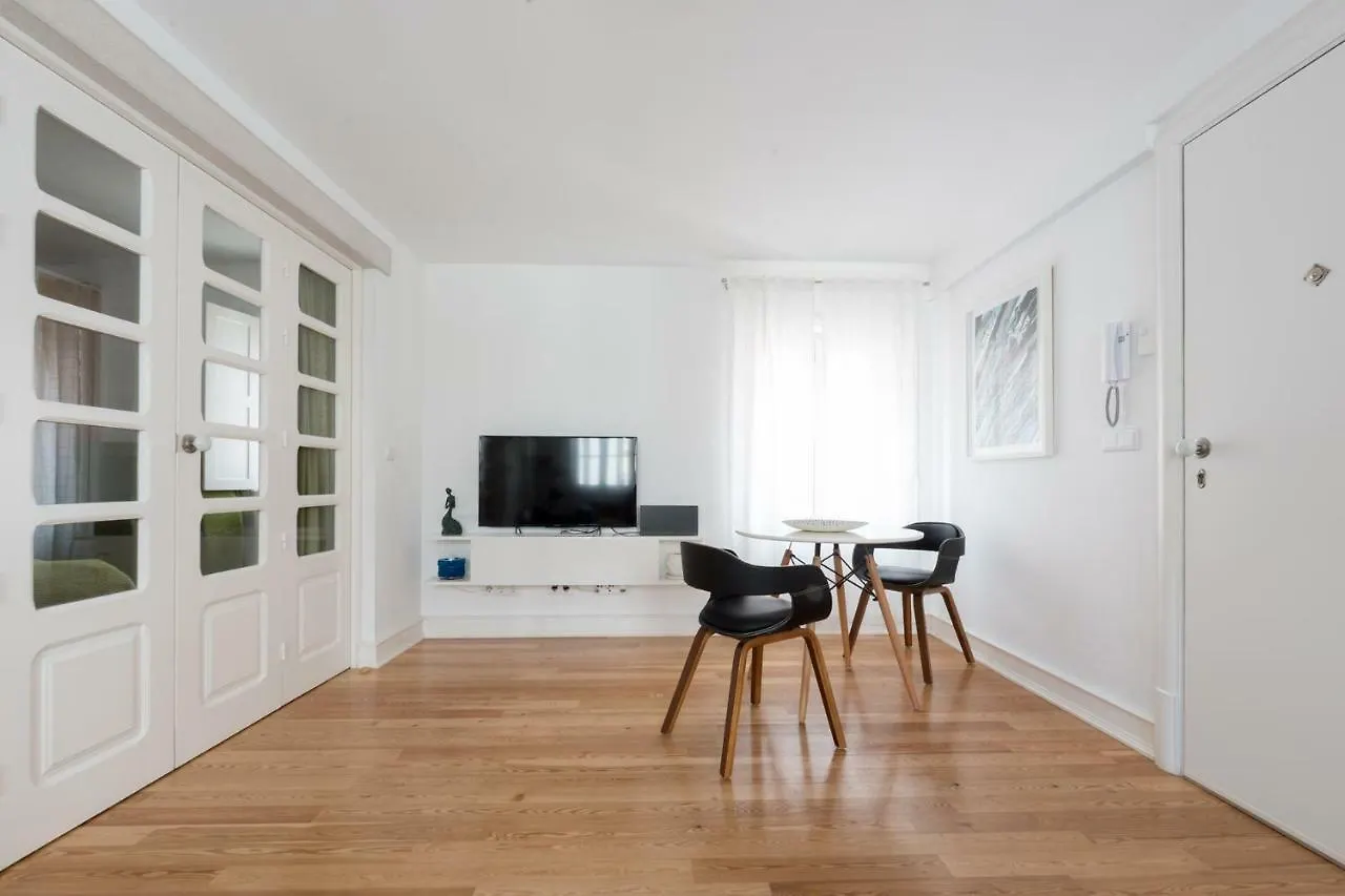 Almamater Lisbon Apartments